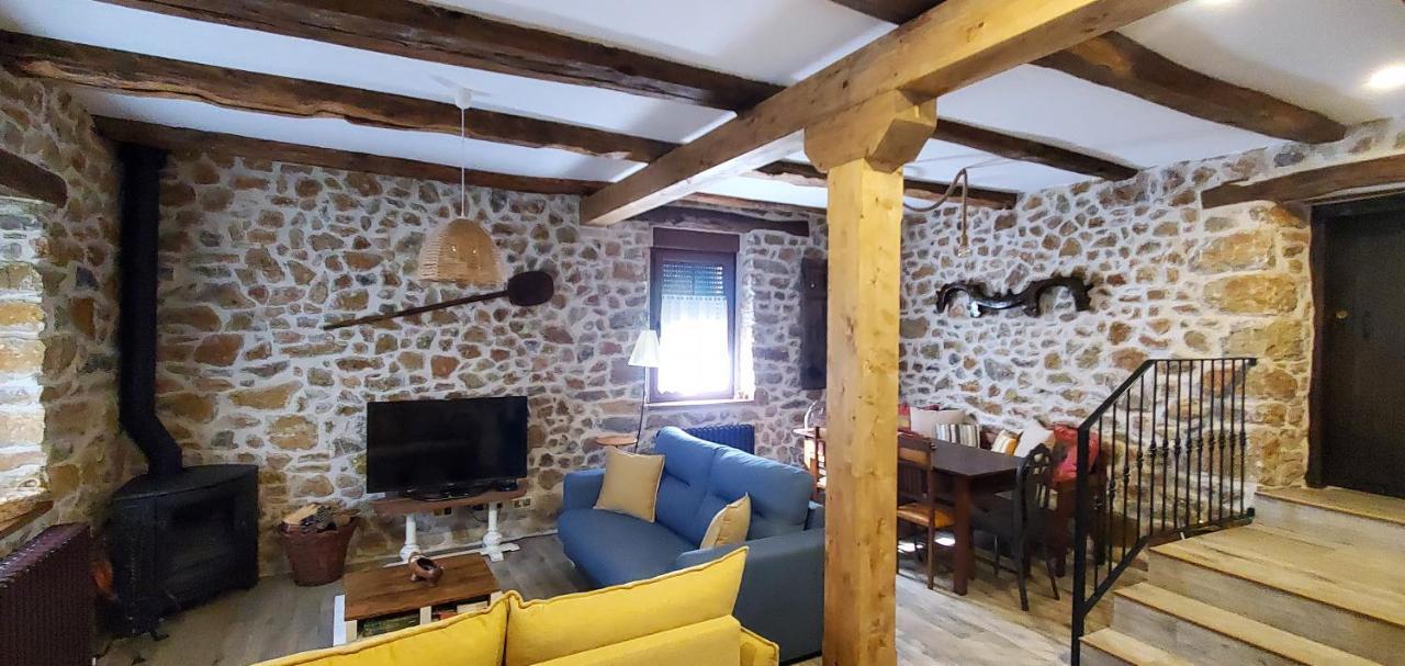 Casa Rural Carmen Luna Mallo de Luna 外观 照片
